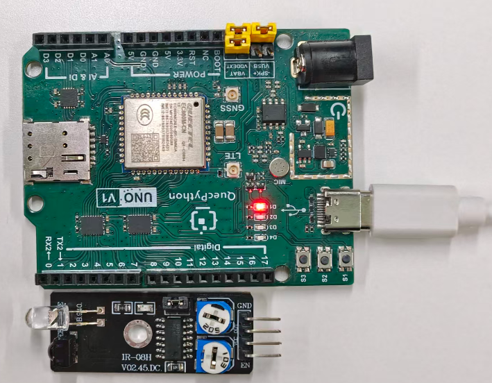 初学者视角体验：【EC800X Duino 开发板】传感器体验-障碍检测！
